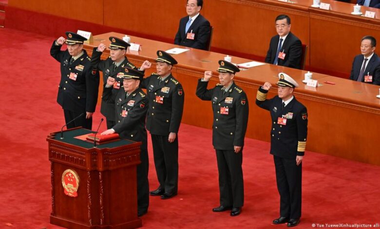 中共軍界繼續整肅：再有3名將軍落馬 - 火報