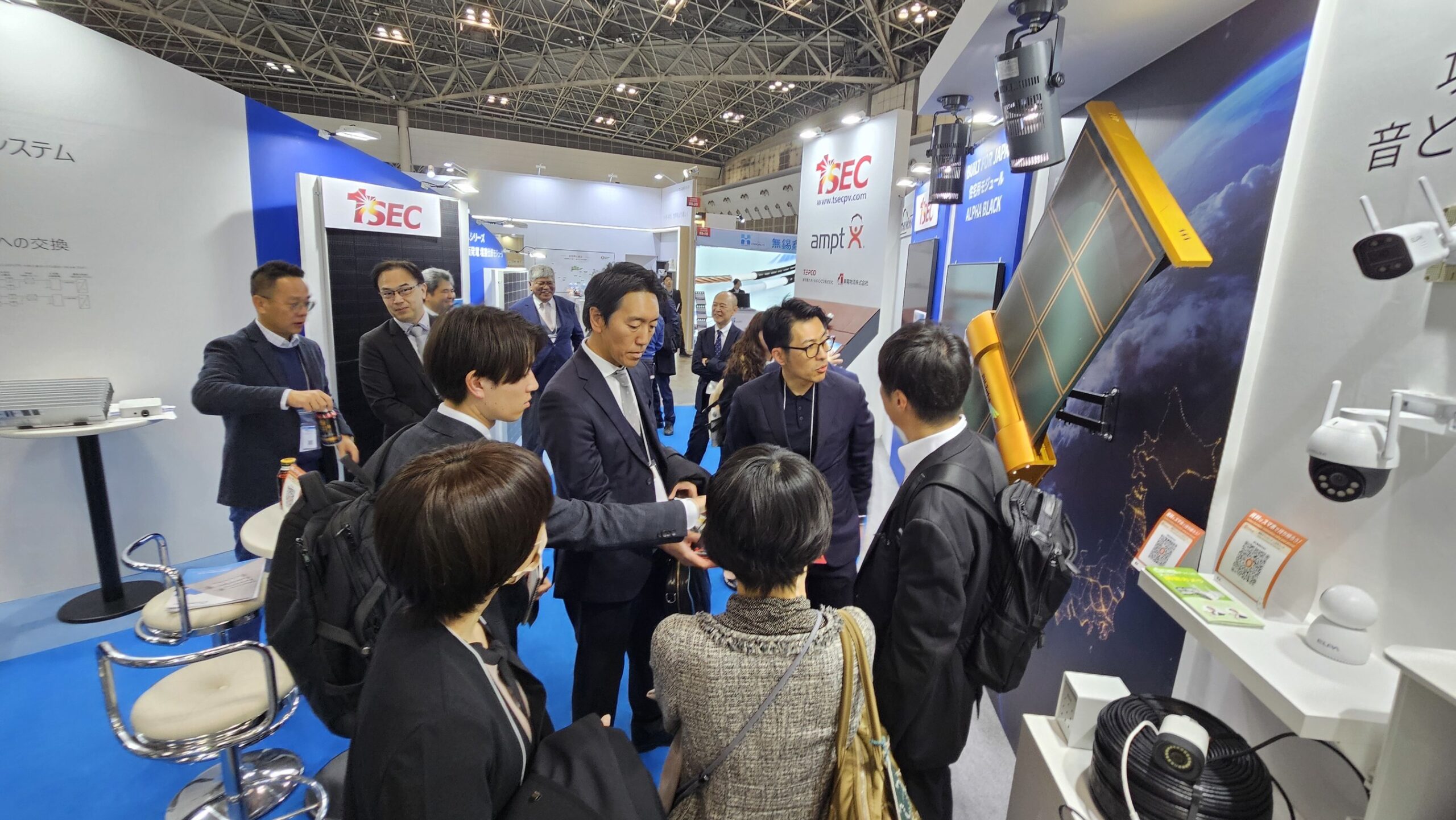 2026 PV EXPO 焦點：光翼新能源鈣鈦礦AI賦能 開啟全場景商業化新篇