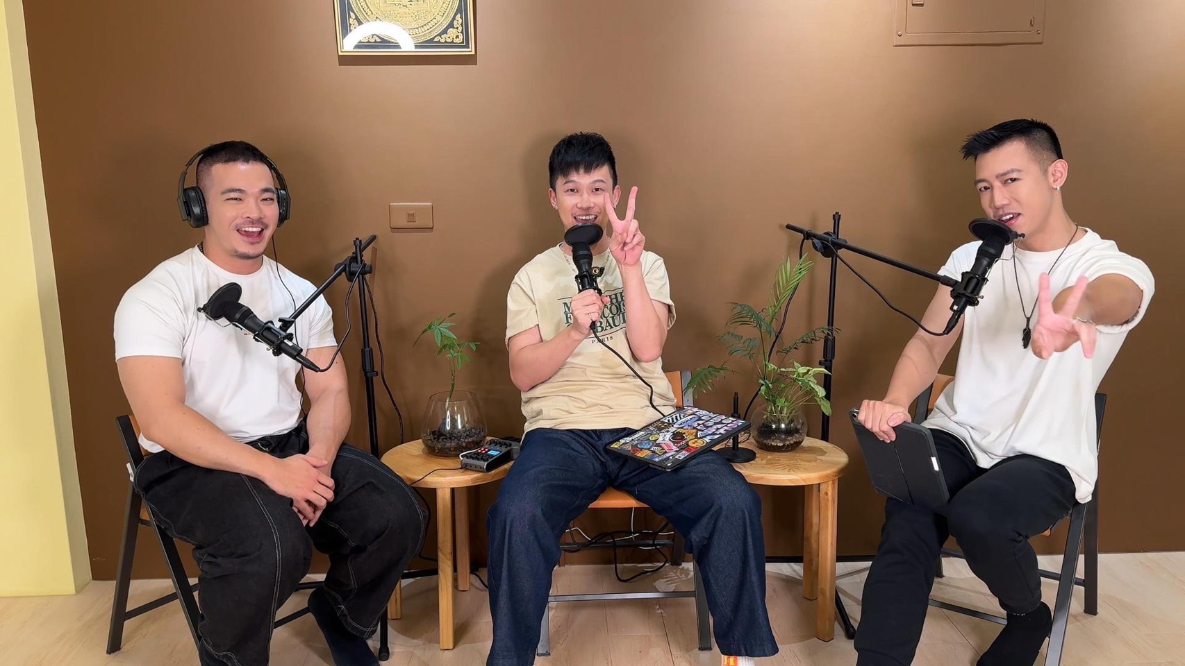 浴佛節當天發願 身心靈娛樂團體SOUL MEN願景：修行去嚴肅制約化 自在體驗五維神性本源