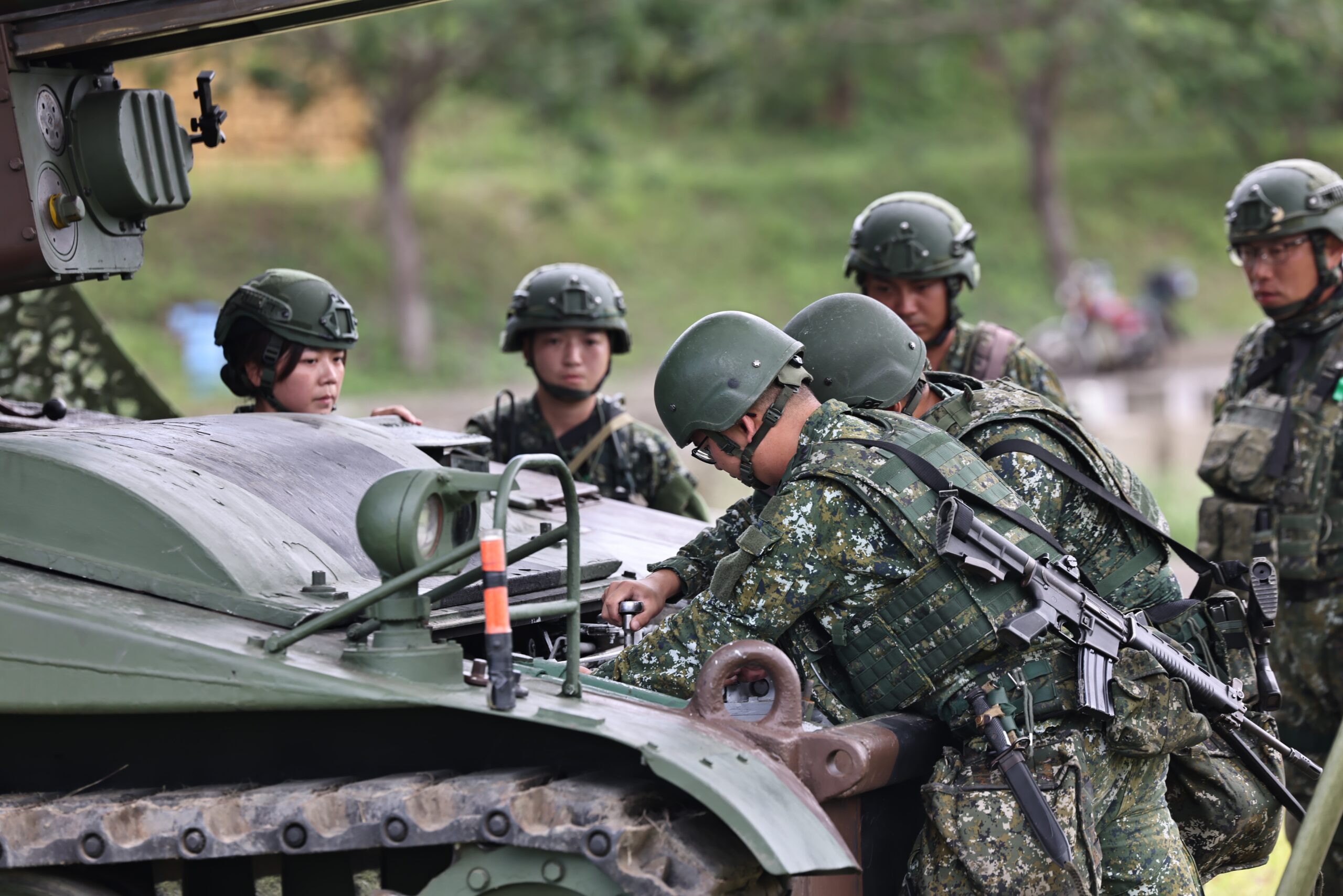 影/聯合防禦操演day4 M110A2自走砲實施野戰搶修演練 - 台北郵報 | The Taipei Post 影/聯合防禦操演day4 M110A2自走砲實施野戰搶修演練 - 台北郵報 | The Taipei Post